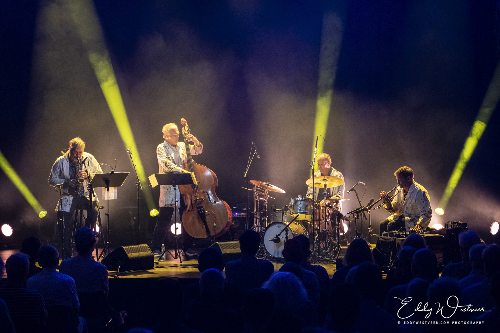 Arcanum live on stage